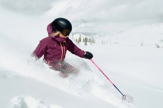 Soft Shell vs. Hard Shell Jackets - What's the Difference?